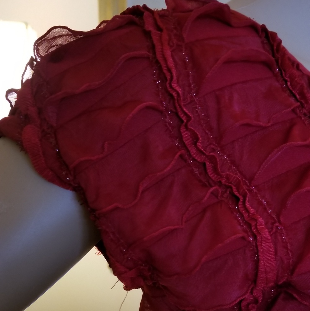 Ruffle Detail Top - Picture 3 of 6